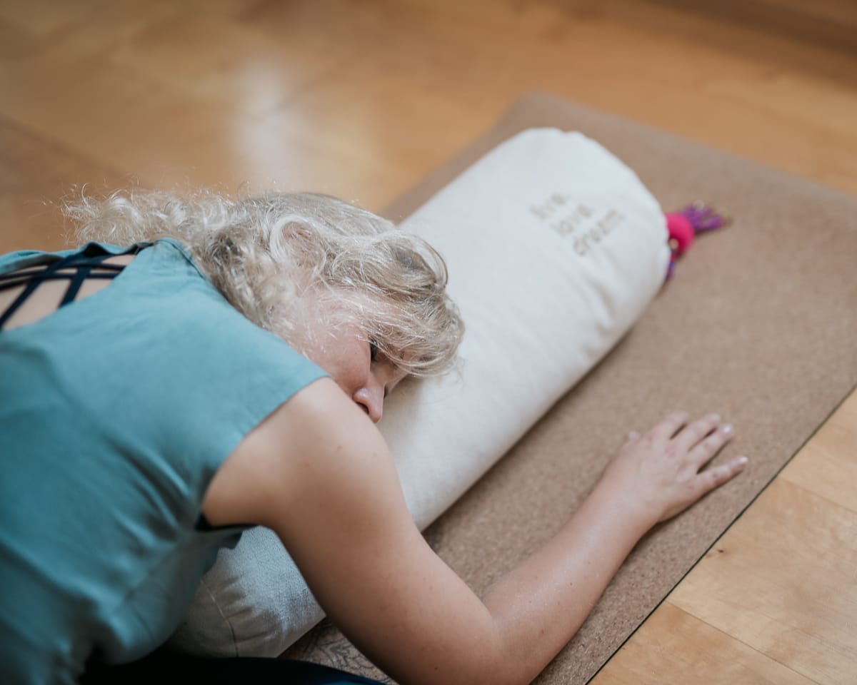 Candlelight Yin Yoga Special
